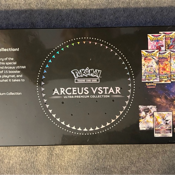 pokemon trading card game arceus vstar ultra-premium collection exclusive Arceus VSTAR Ultra-Premium Collection – Linebreakers main image 1